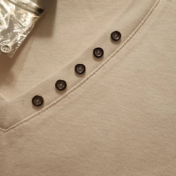 Karen Scott Shirt Womens Size 2X White Knit 100% Cotton Button V Neck Pullover - Picture 6 of 7
